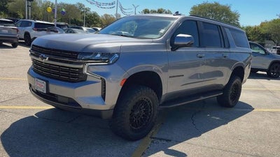 2022 Chevrolet Suburban RST