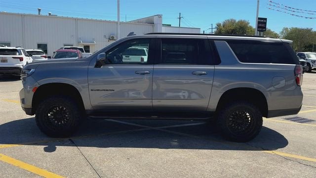 2022 Chevrolet Suburban RST