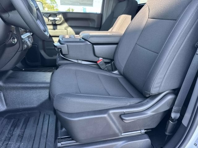 2026 GMC Sierra 2500HD Pro - Photo 10