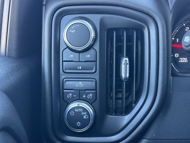 2024 GMC Sierra 2500 HD Pro