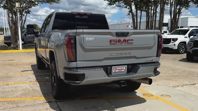 2024 GMC Sierra 2500 HD AT4