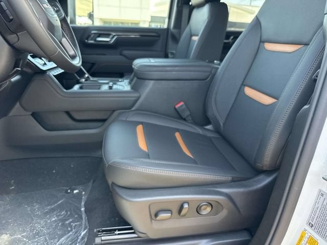 2026 GMC Sierra 2500HD AT4 - Photo 8