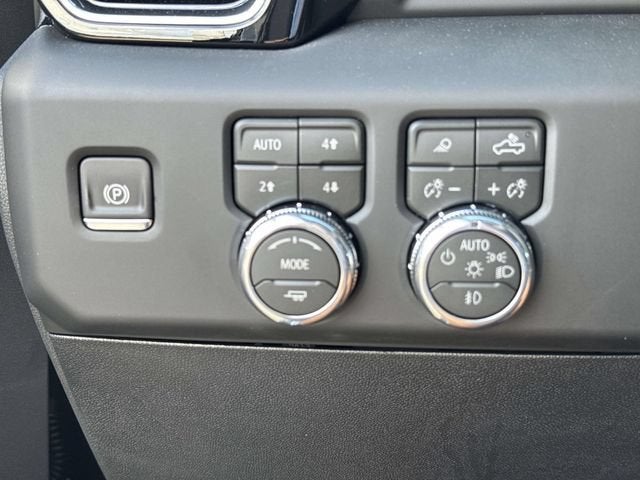 2026 GMC Sierra 2500HD Denali - Photo 11