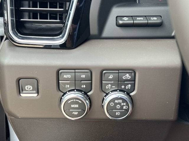 2026 GMC Sierra 3500 HD Denali DRW