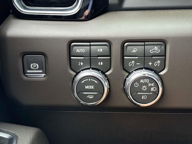 2026 GMC Sierra 3500 HD Denali DRW