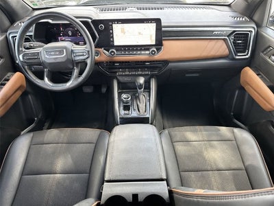 2023 GMC Canyon 4WD AT4