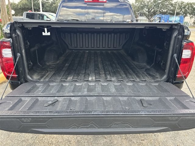 2023 GMC Canyon 4WD AT4