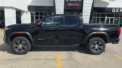 2023 GMC Canyon 4WD AT4