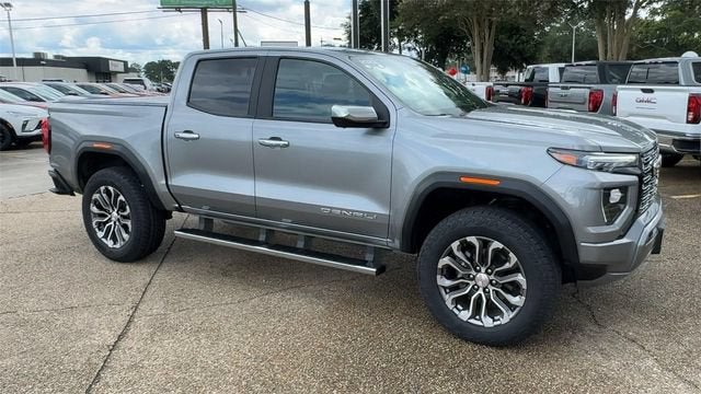2023 GMC Canyon 4WD Denali