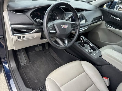 2020 Cadillac XT4 FWD Premium Luxury