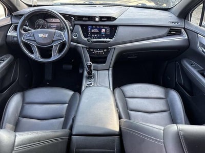 2022 Cadillac XT5 Luxury