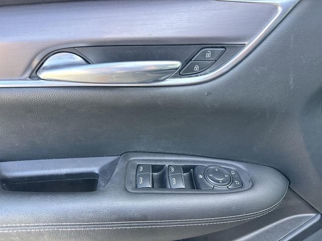 2022 Cadillac XT5 Luxury