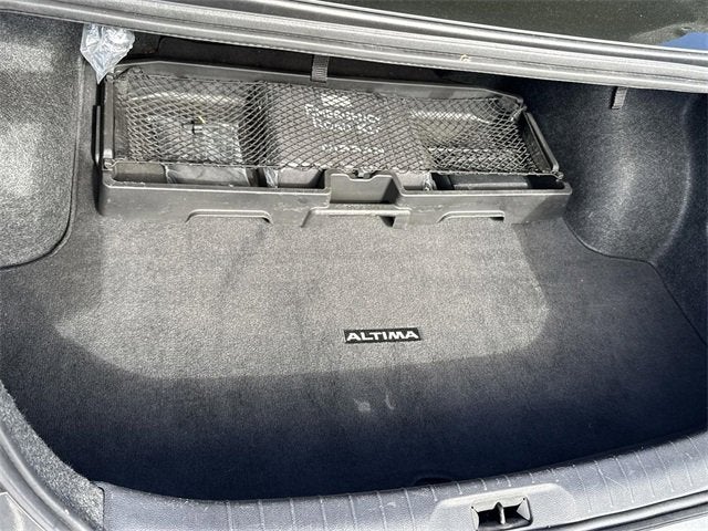 2023 Nissan Altima SL FWD