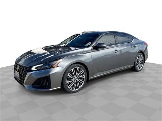 2023 Nissan Altima SL FWD