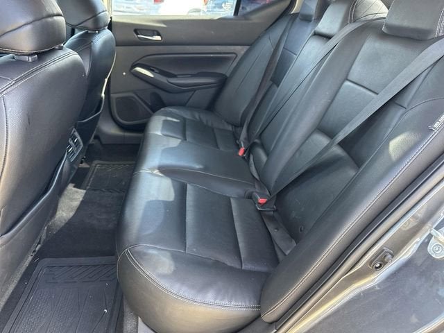 2021 Nissan Altima SL FWD