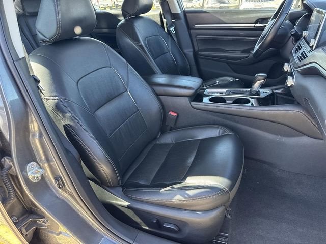 2021 Nissan Altima SL FWD