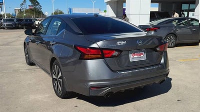 2021 Nissan Altima SL FWD