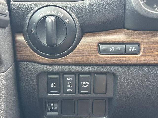 2019 Nissan TITAN Platinum Reserve