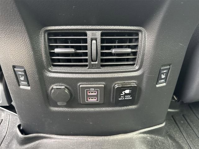2019 Nissan TITAN Platinum Reserve