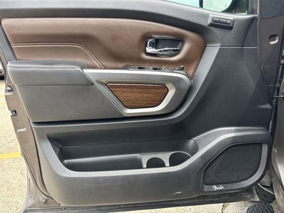2019 Nissan TITAN Platinum Reserve