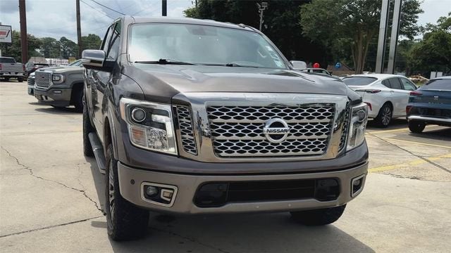 2019 Nissan TITAN Platinum Reserve