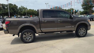 2019 Nissan TITAN Platinum Reserve