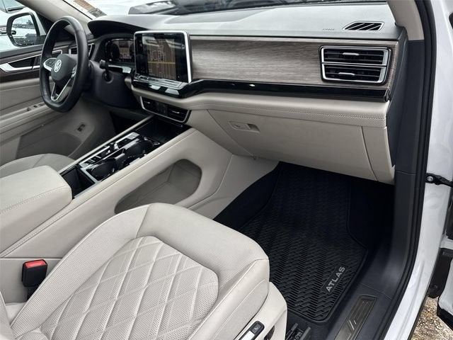 2026 Volkswagen Atlas SEL Premium R-Line