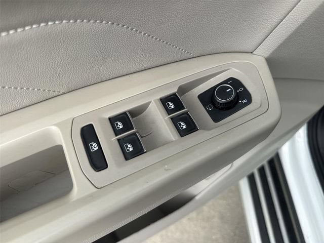 2021 Volkswagen Atlas 3.6L V6 SEL Premium R-Line