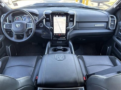 2024 RAM 3500 Laramie Crew Cab 4x4 8' Box