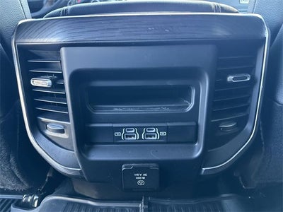 2024 RAM 3500 Laramie Crew Cab 4x4 8' Box