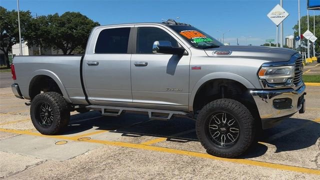 2022 RAM 2500 Laramie Crew Cab 4x4 6'4" Box