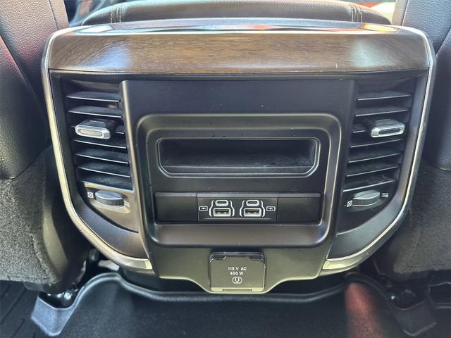 2022 RAM 2500 Laramie Crew Cab 4x4 6'4" Box