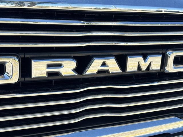 2022 RAM 2500 Laramie Crew Cab 4x4 6'4" Box