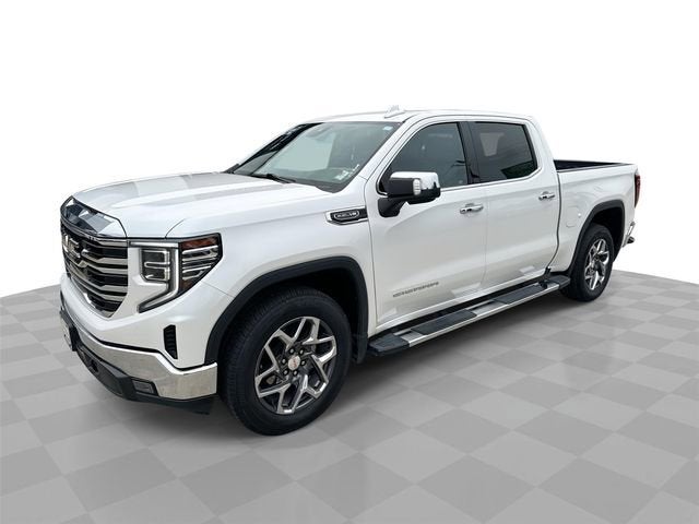 2024 GMC Sierra 2WD Crew Cab Short Box SLT's photo