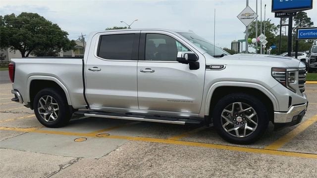 2022 GMC Sierra 1500 SLT