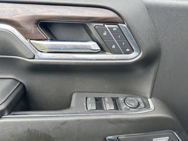 2024 GMC Sierra 1500 SLT - Photo 23