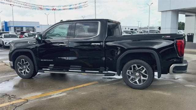 2024 GMC Sierra 1500 SLT - Photo 6