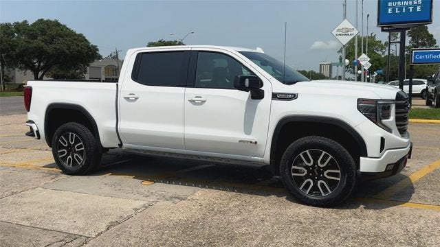 2025 GMC Sierra 1500 AT4