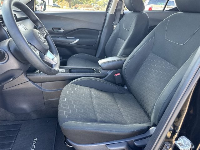 2024 Nissan Kicks SV Xtronic CVT