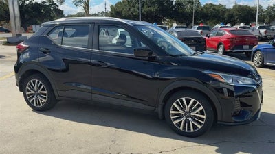2024 Nissan Kicks SV Xtronic CVT