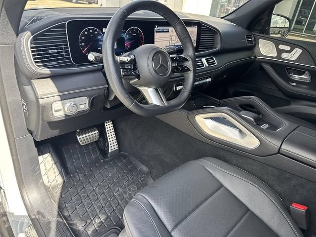 2025 Mercedes-Benz GLS 450 4MATIC®