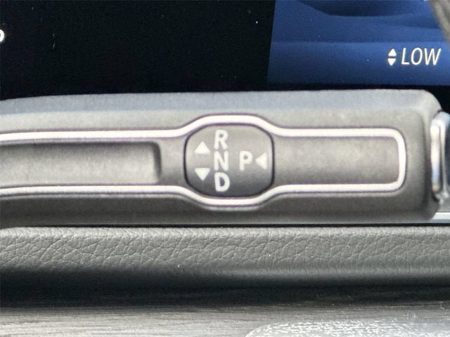 2025 Mercedes-Benz GLS 450 4MATIC®