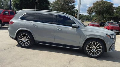 2025 Mercedes-Benz GLS 450 4MATIC®