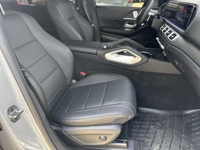 2025 Mercedes-Benz GLS 450 4MATIC®
