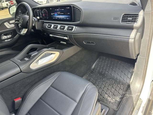 2025 Mercedes-Benz GLS 450 4MATIC®
