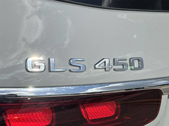 2025 Mercedes-Benz GLS 450 4MATIC®