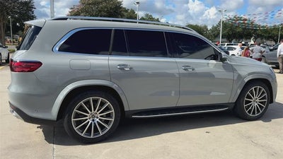 2025 Mercedes-Benz GLS 450 4MATIC®