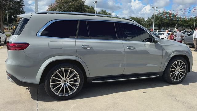 2025 Mercedes-Benz GLS 450 4MATIC®