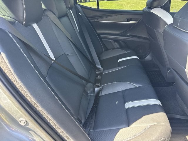2025 Toyota Camry SE - Photo 27