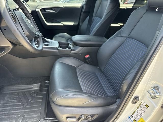 2021 Toyota RAV4 Hybrid XSE